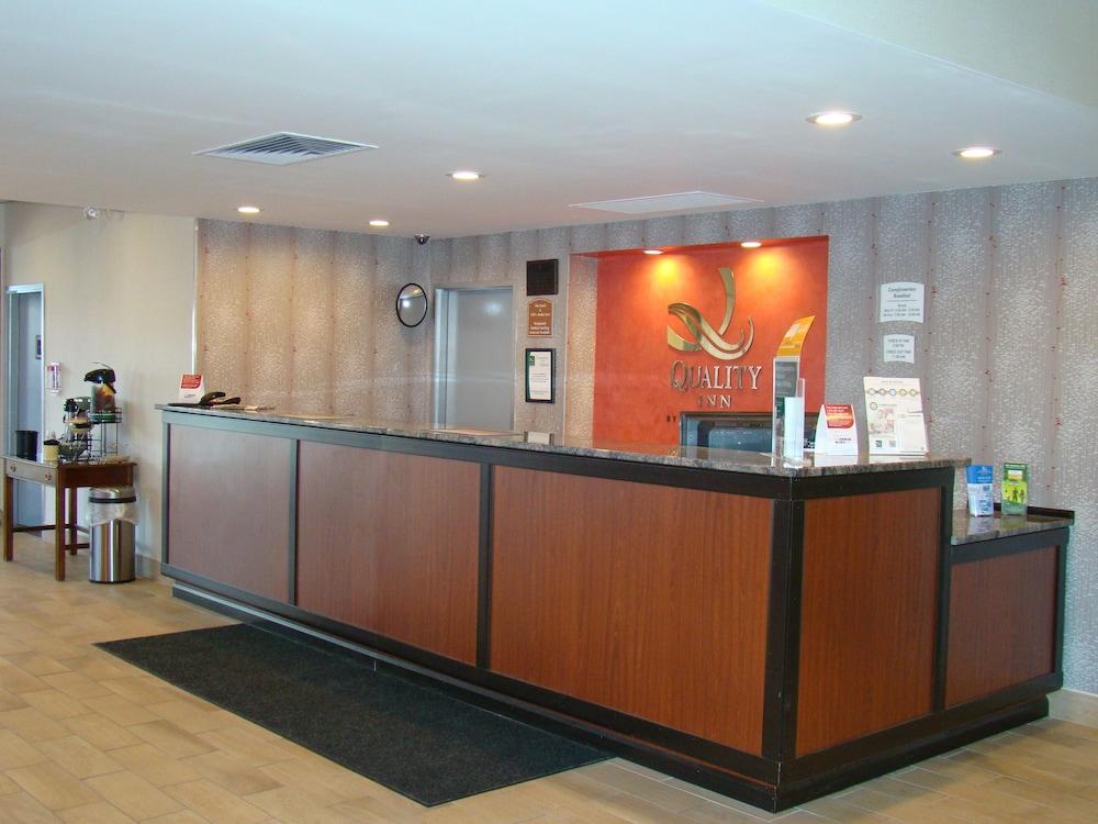 Quality Inn West Springfield Eksteriør billede