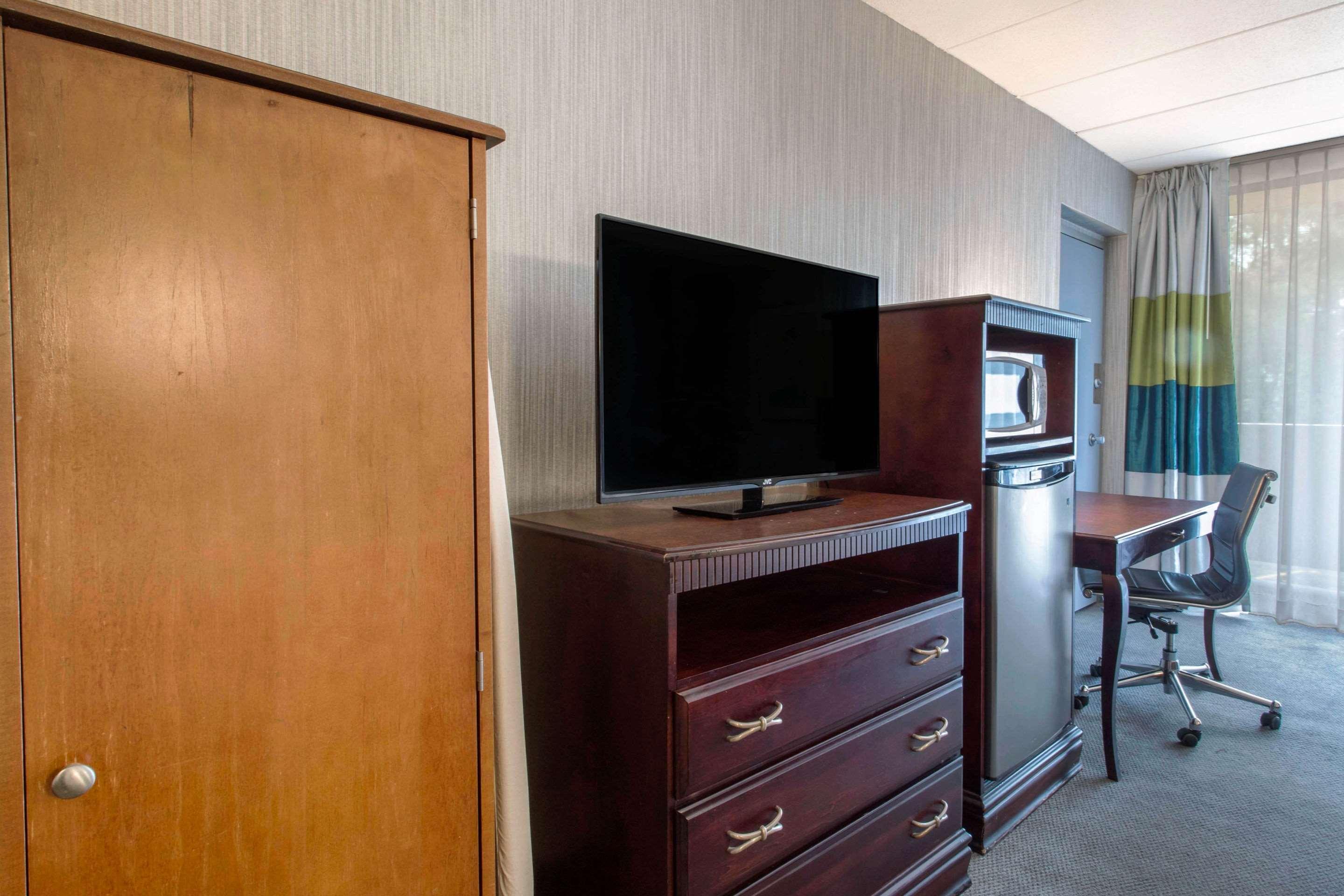Quality Inn West Springfield Eksteriør billede