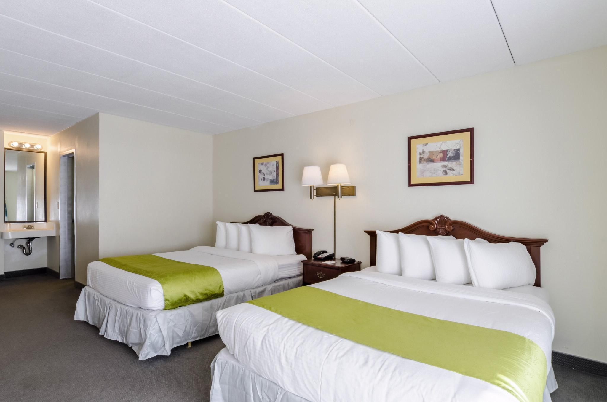 Quality Inn West Springfield Eksteriør billede