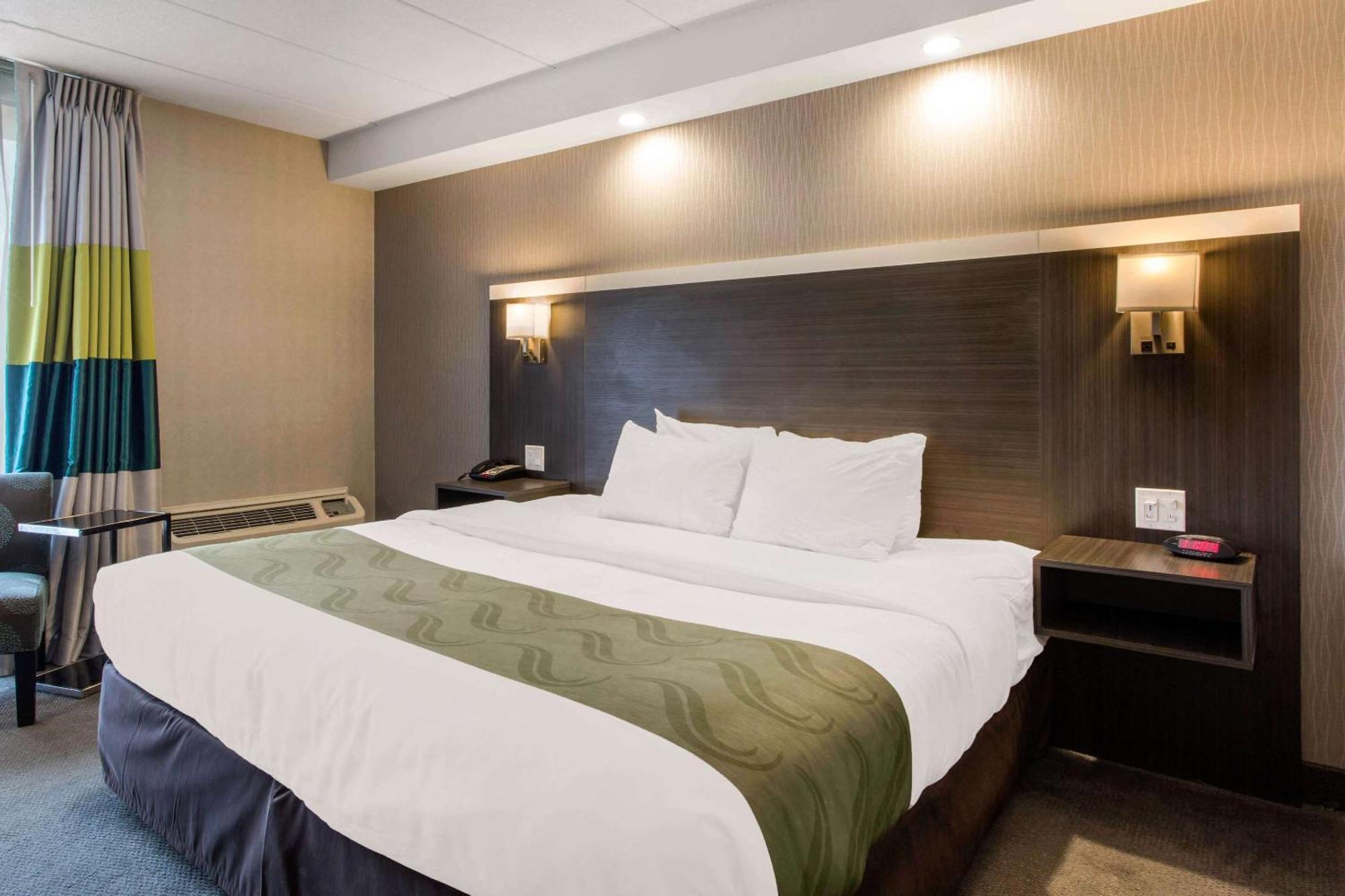 Quality Inn West Springfield Eksteriør billede